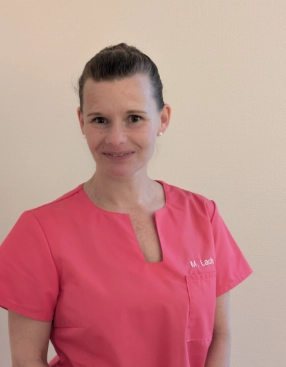 privatpraxis-ulrike-fligge-team-frau-lachs